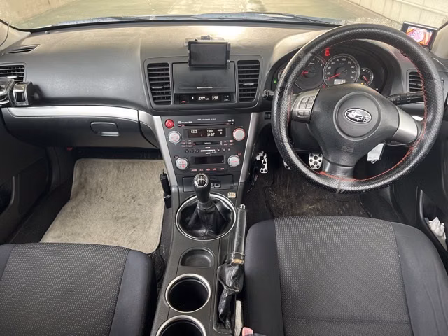 Subaru Legacy B4
