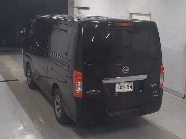 NISSAN NV350 CARAVAN