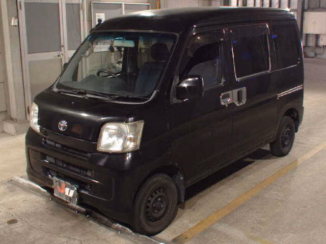 TOYOTA PIXIS VAN