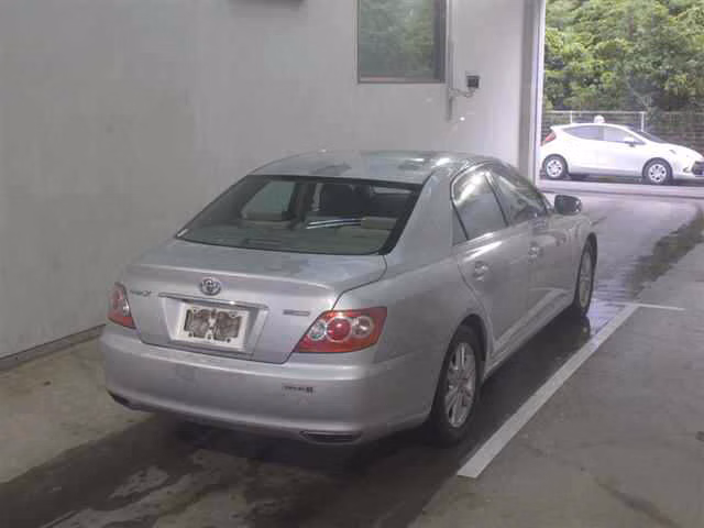 TOYOTA MARK X