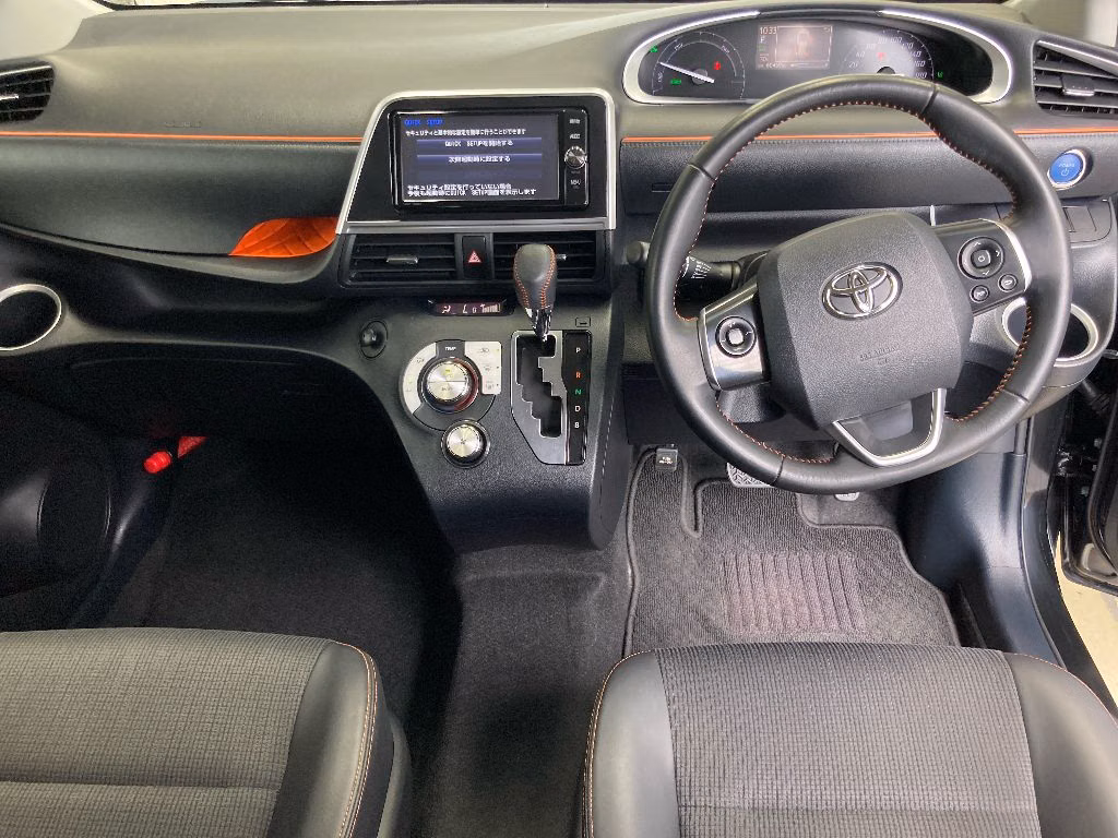 TOYOTA SIENTA