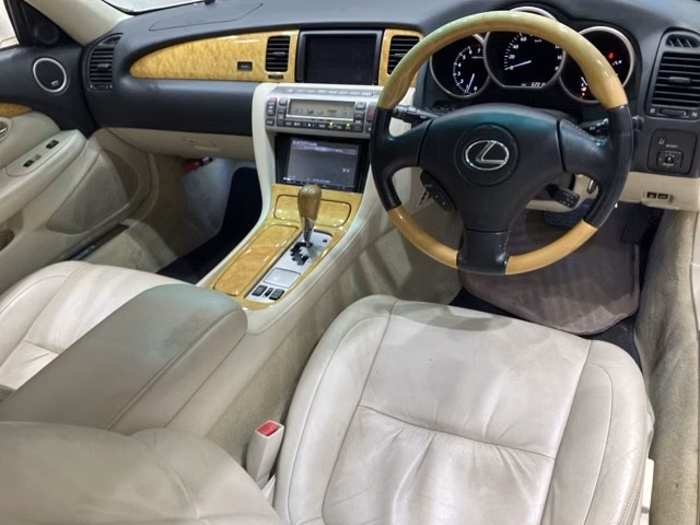 Lexus SC430