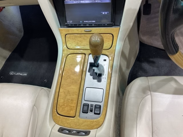 Lexus SC430