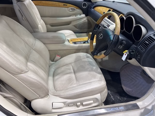 Lexus SC430
