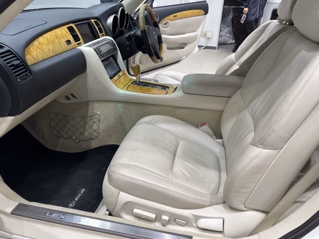 Lexus SC430