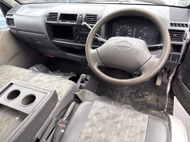 Nissan Vanette