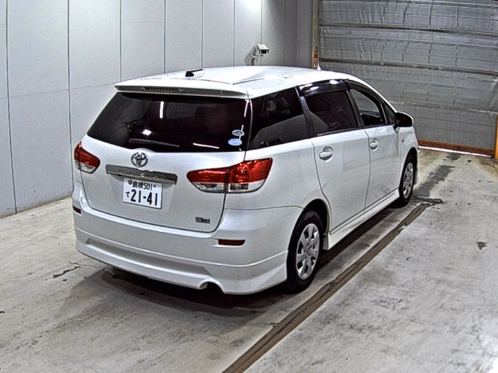 TOYOTA WISH
