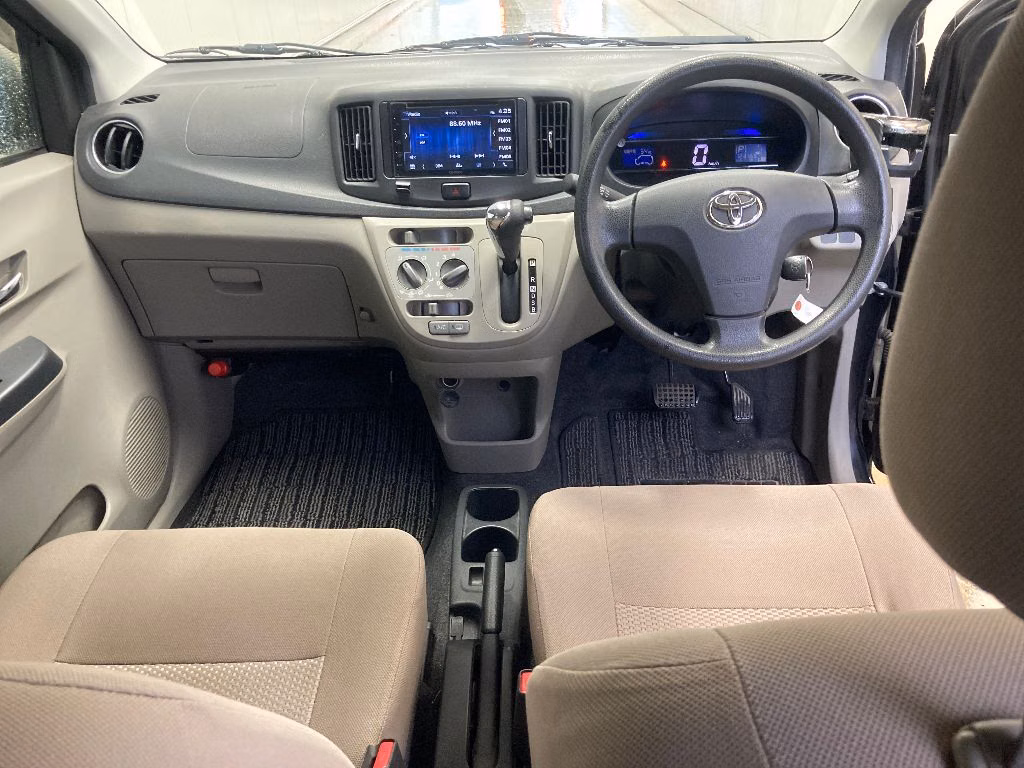 TOYOTA PIXIS EPOCH
