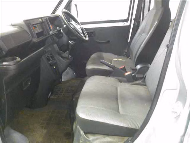 TOYOTA PIXIS VAN