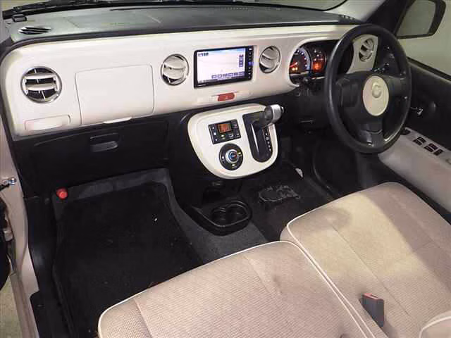 Daihatsu Mira Cocoa