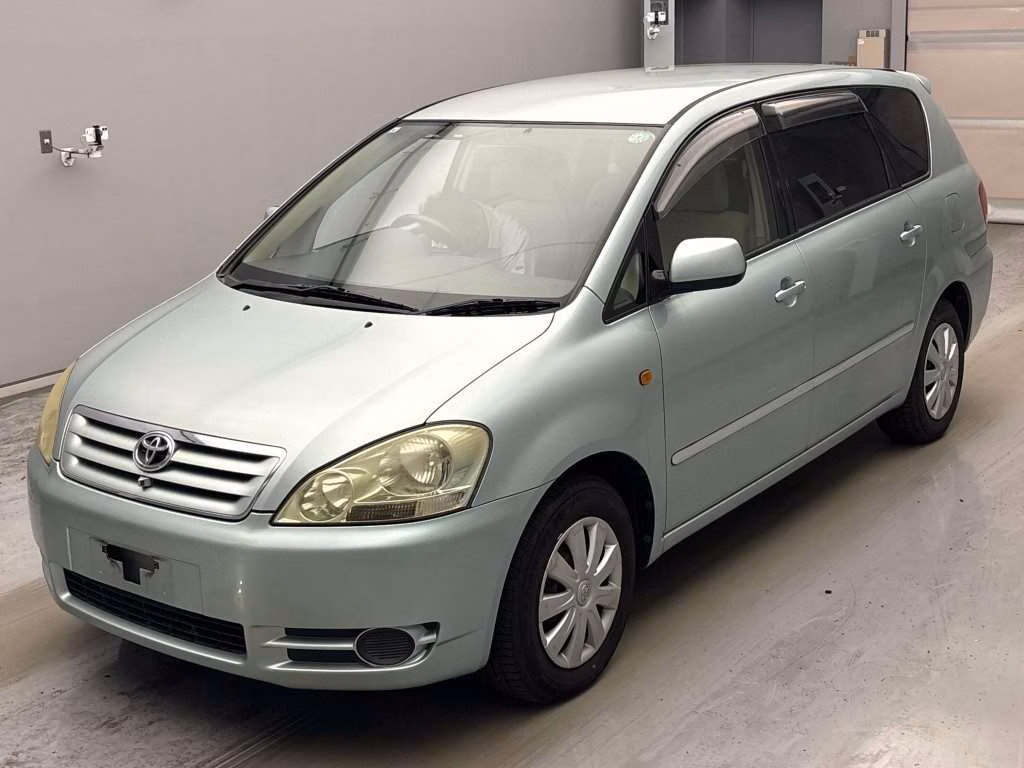 Toyota Ipsum