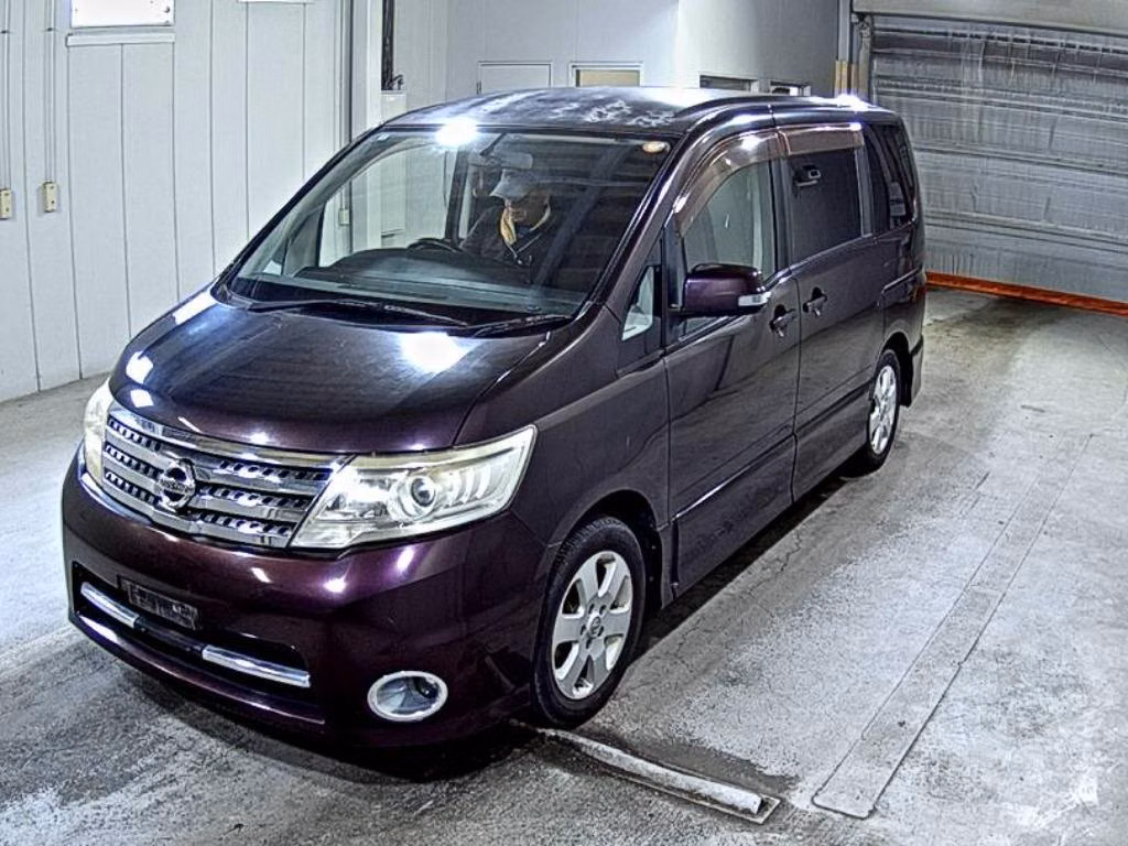 NISSAN SERENA