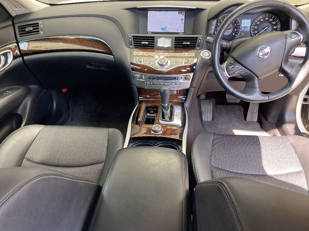Nissan Fuga