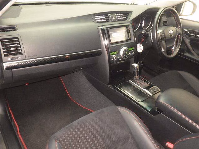 TOYOTA MARK X