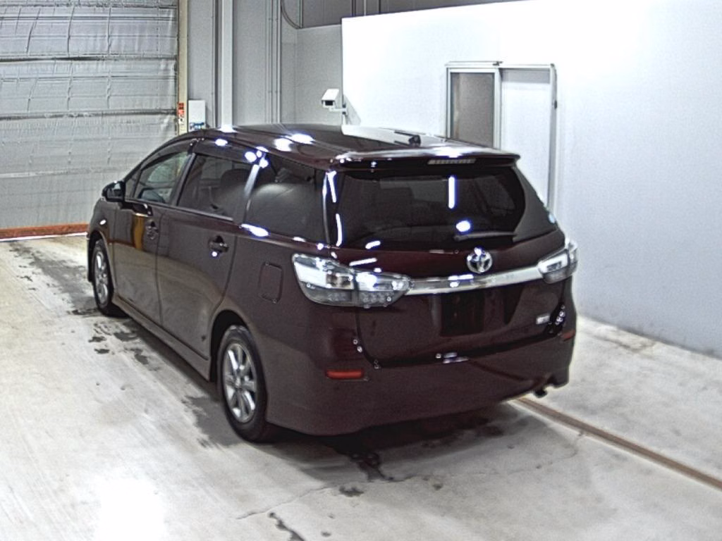 TOYOTA WISH