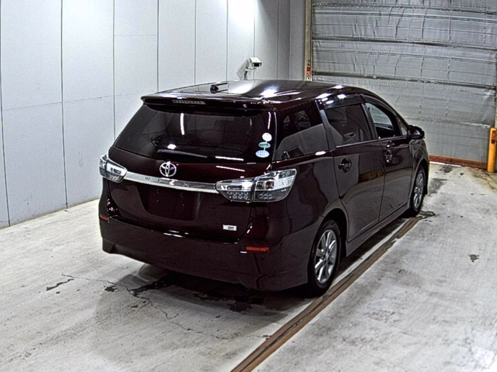 TOYOTA WISH