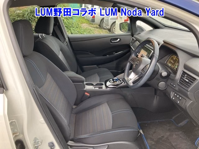NISSAN LEAF