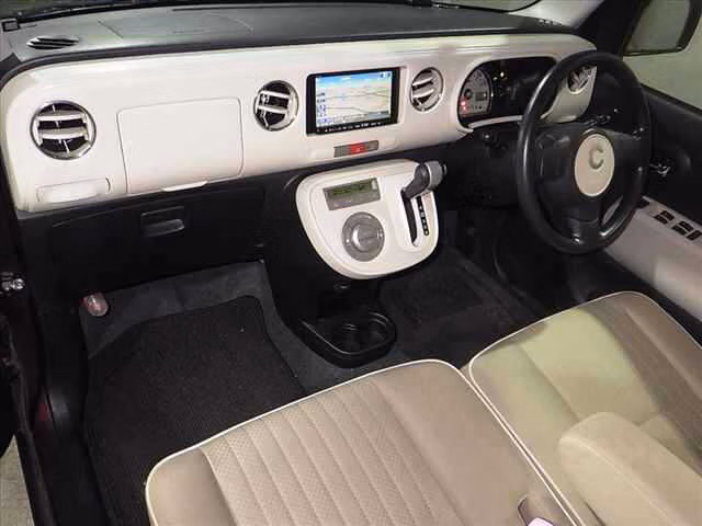 Daihatsu Mira Cocoa