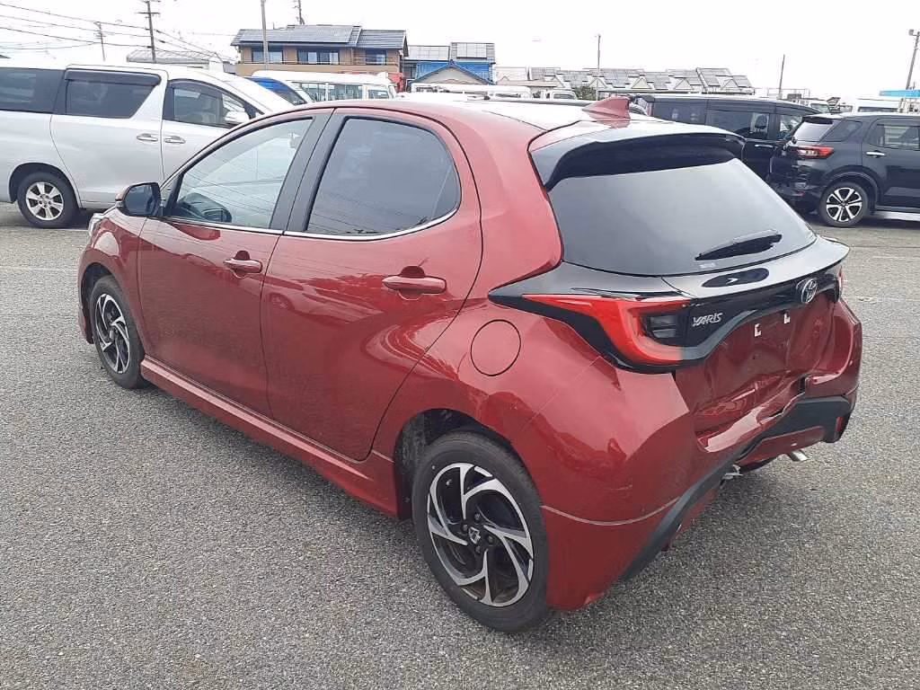 TOYOTA YARIS