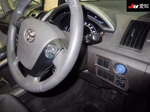 TOYOTA SAI
