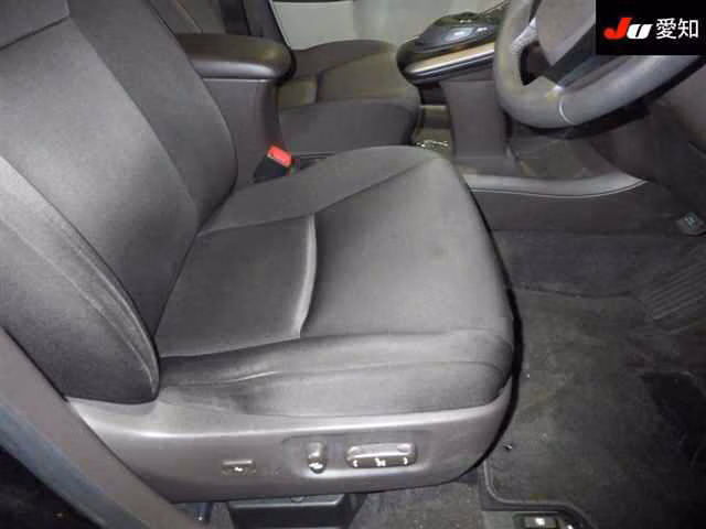 TOYOTA SAI