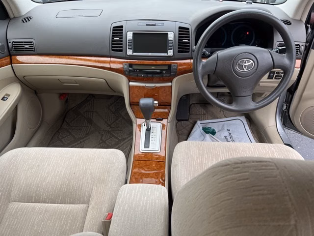 Toyota Premio
