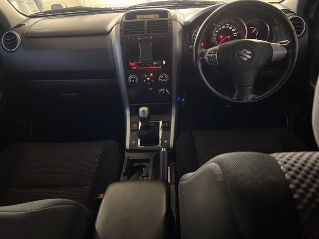 SUZUKI ESCUDO