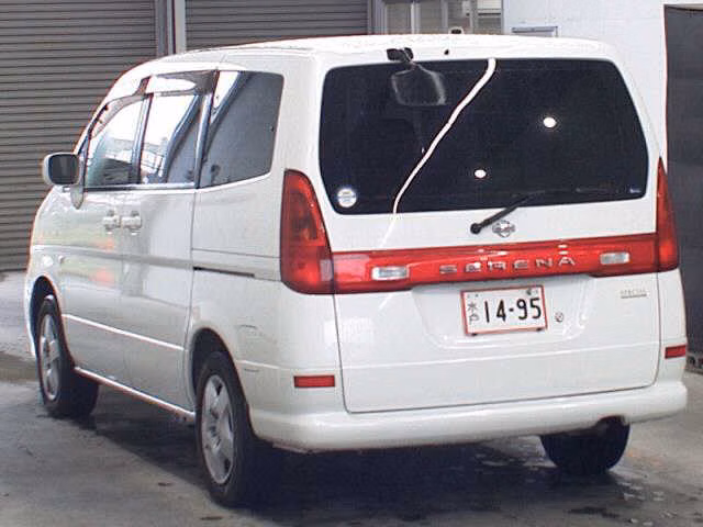 NISSAN SERENA