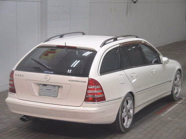 MERCEDES-BENZ C-CLASS