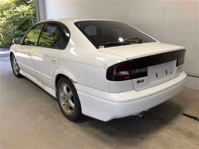 Subaru Legacy B4