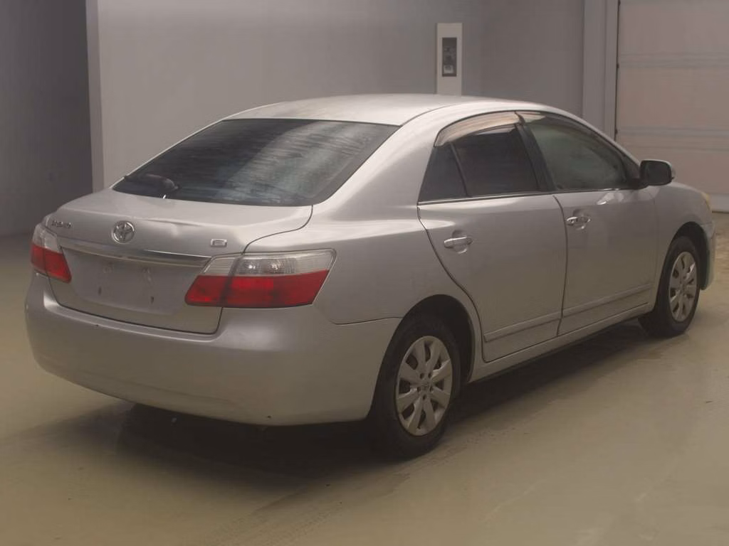 Toyota Premio