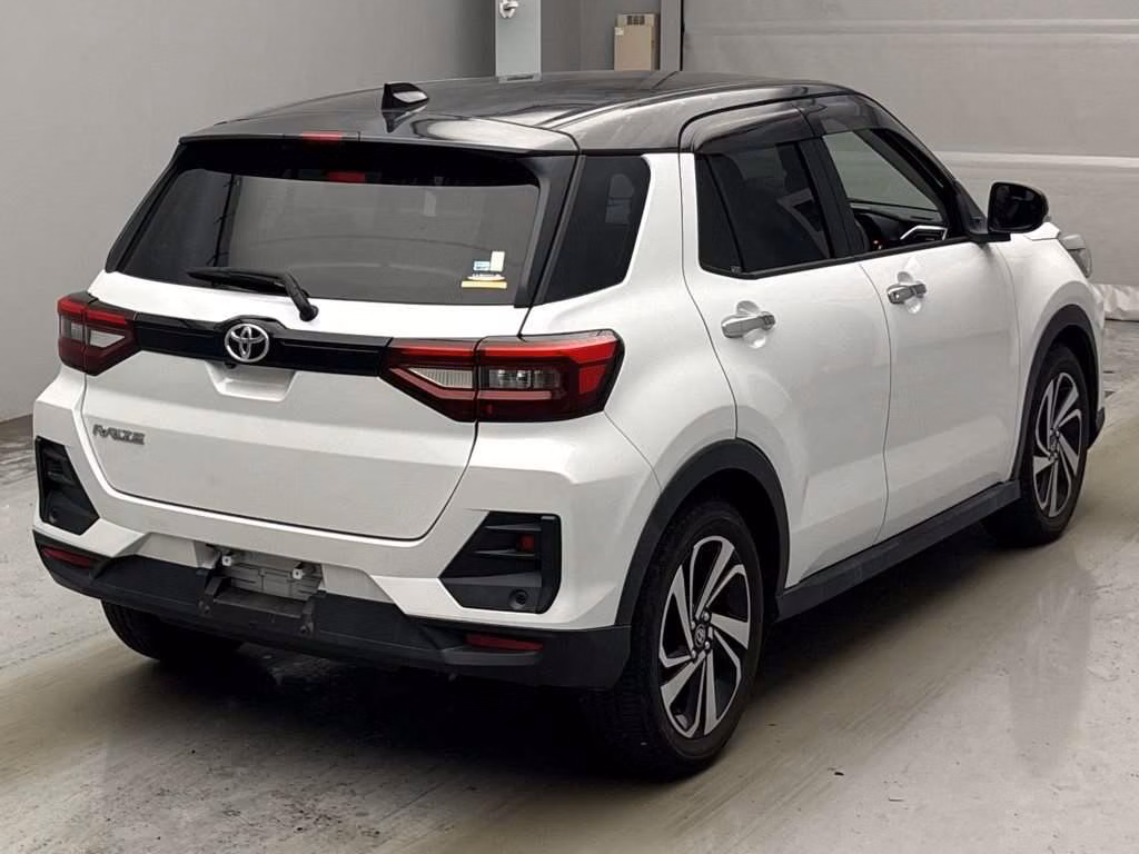 TOYOTA RAIZE