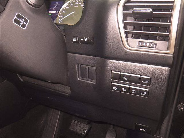 Lexus NX300h