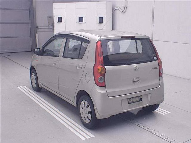 Daihatsu Mira