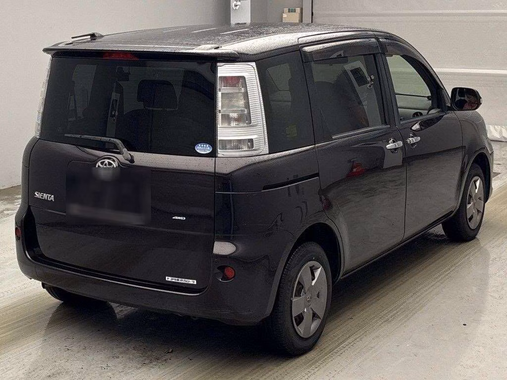 TOYOTA SIENTA