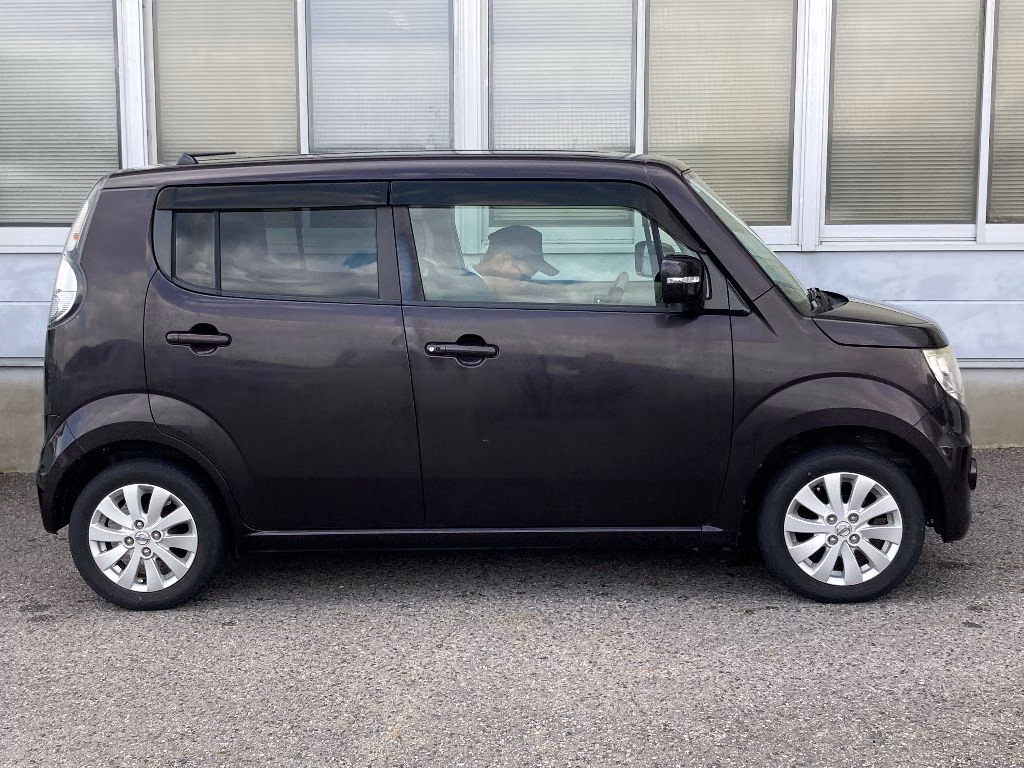 NISSAN MOCO