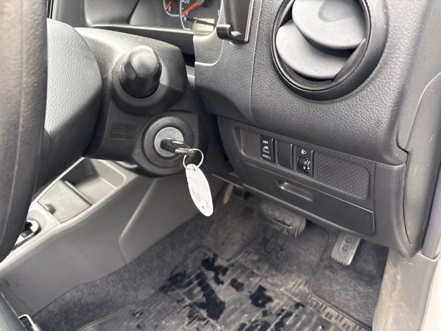 Nissan AD