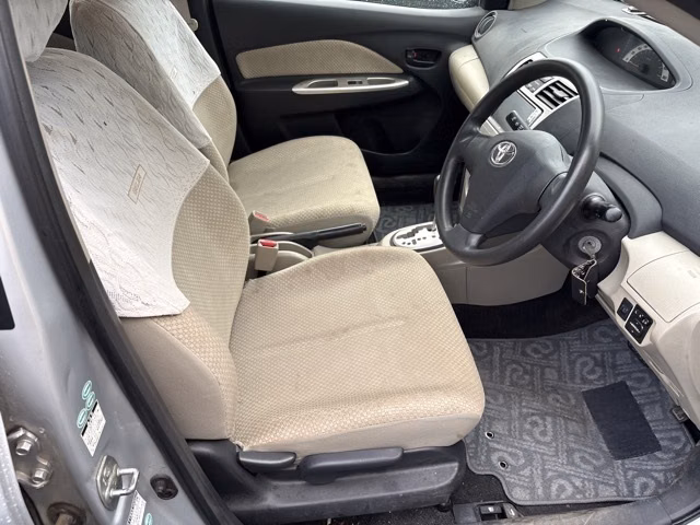 Toyota Belta