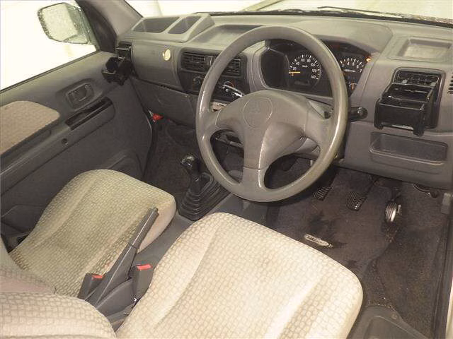 MITSUBISHI TOWN BOX