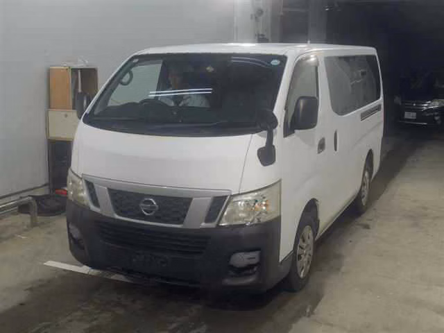 NISSAN NV350 CARAVAN