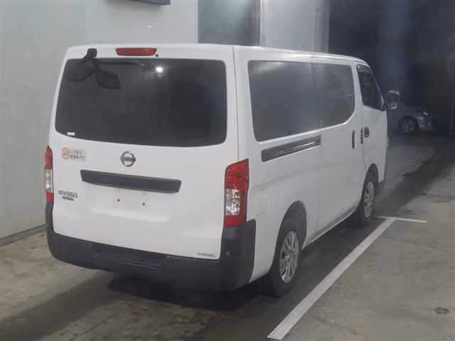 NISSAN NV350 CARAVAN