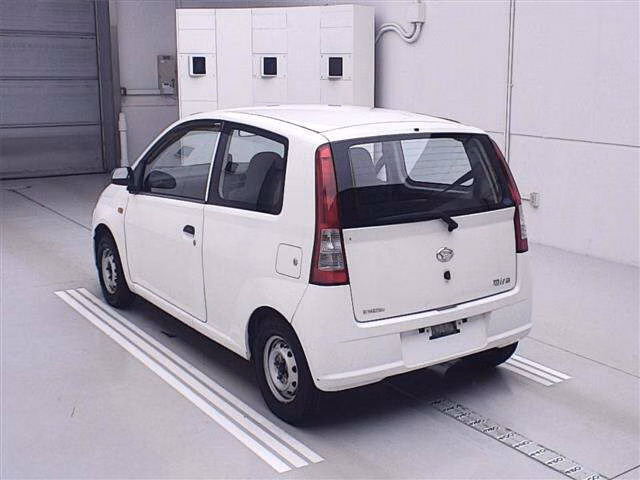 Daihatsu Mira