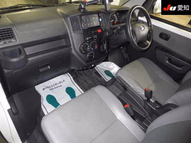 Daihatsu Gran Max