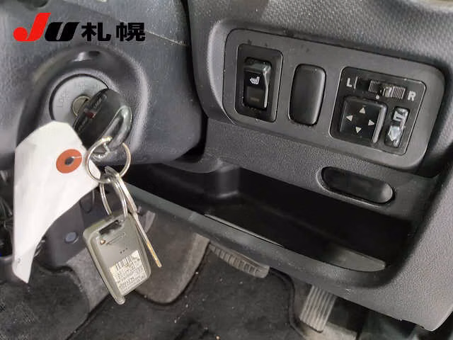 Nissan Otti