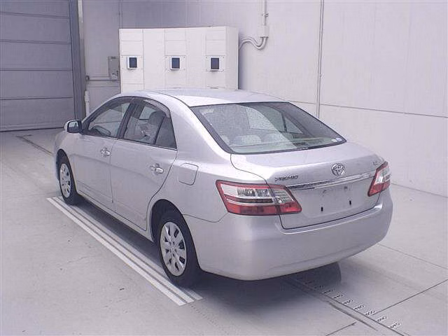Toyota Premio