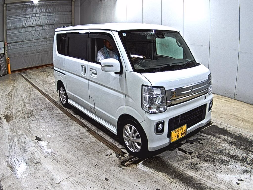 Suzuki Every