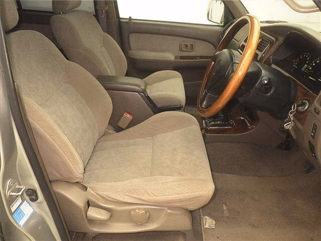 TOYOTA HILUX SURF