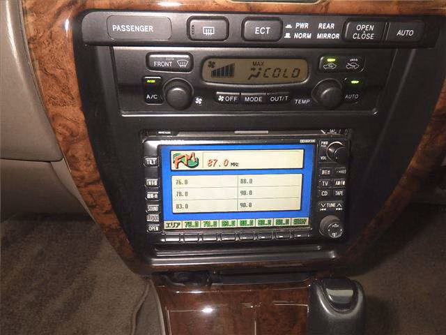 TOYOTA HILUX SURF