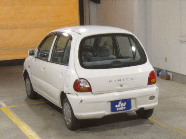 Mitsubishi Minica