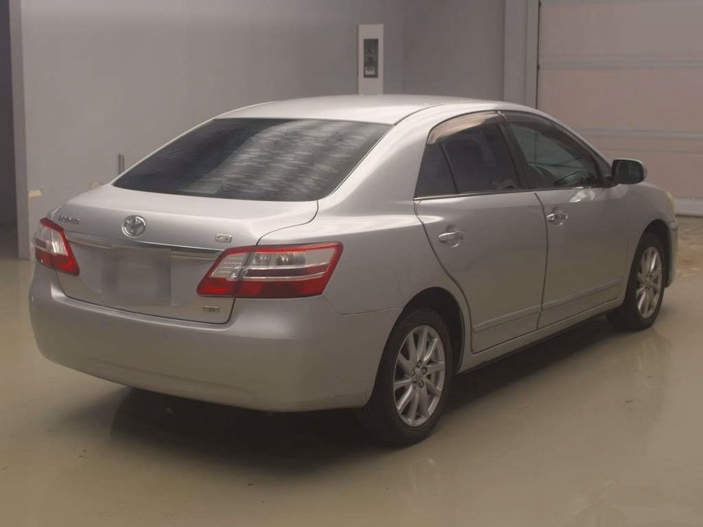 Toyota Premio